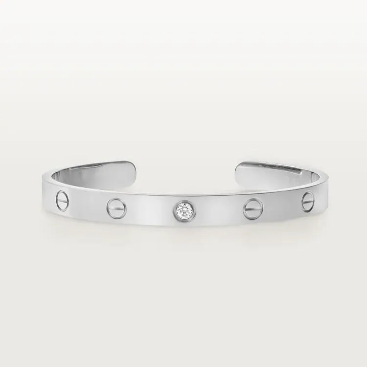 1 Diamond Bracelet J678530